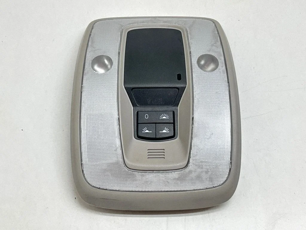 Front seat light 39826642