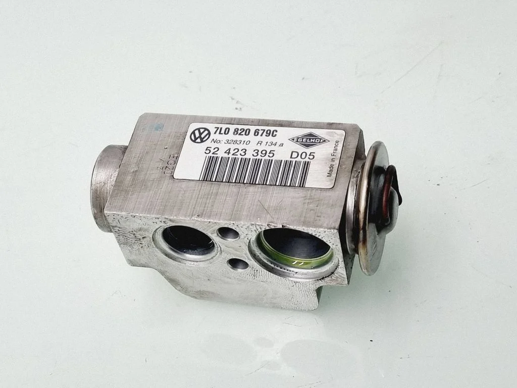 Air conditioning (A/C) expansion valve – Volkswagen Touareg I (2002-2010)