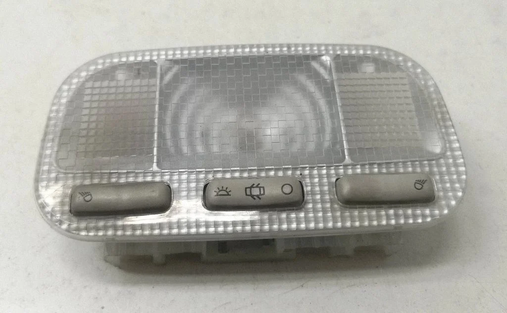 Front seat light 9680713880