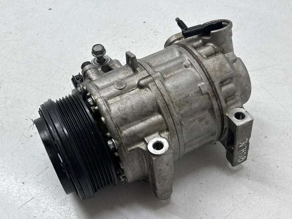 Air conditioning (A/C) compressor (pump) P68459835AB
