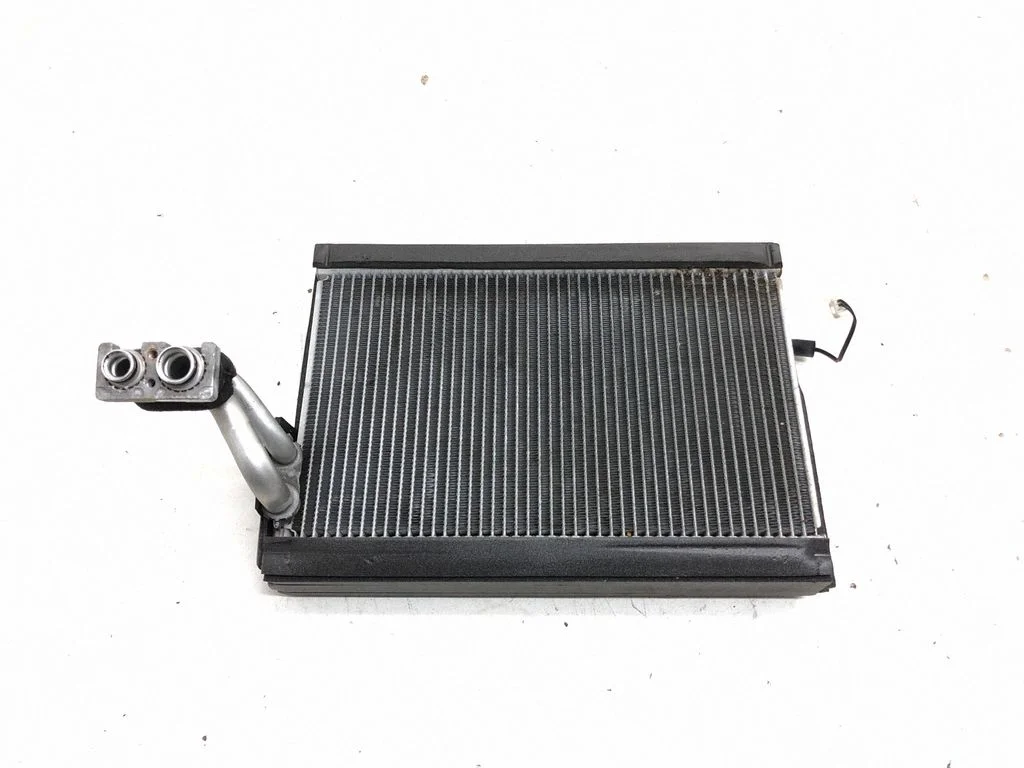Parownik klimatyzacji – Subaru Outback (2009-2014)