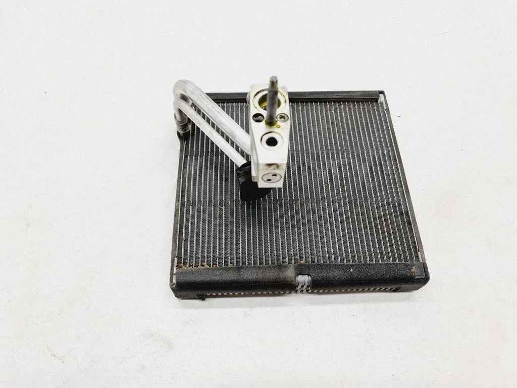 Air conditioning (A/C) radiator (interior) T1024019T