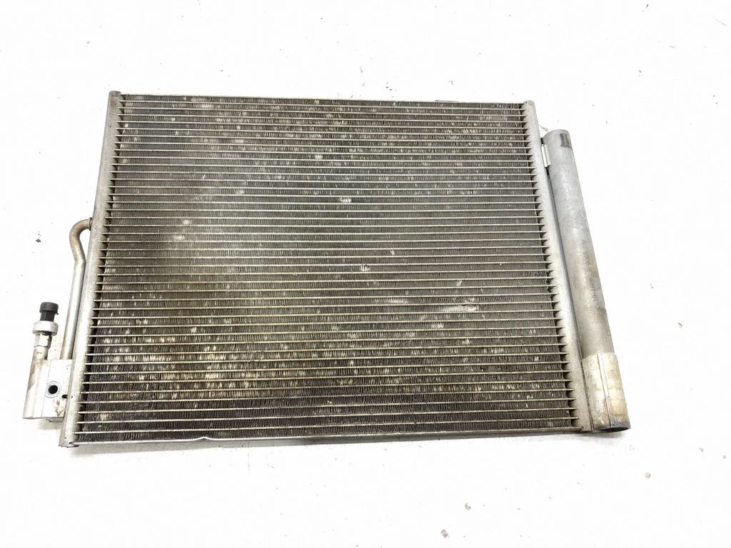 Gaisa kondicioniera dzesēšanas radiators (kondensators) 13331005