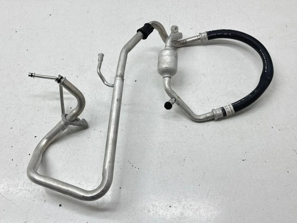 Air conditioning (A/C) pipe/hose