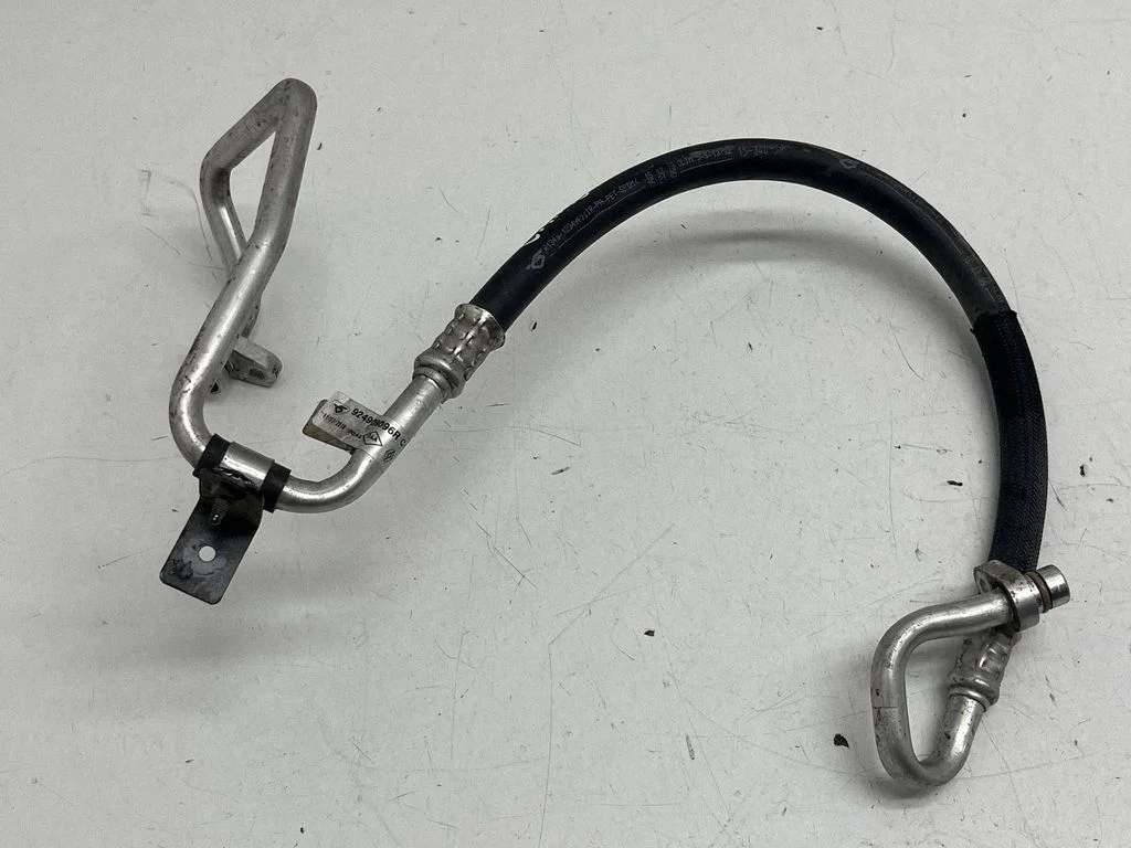 Air conditioning (A/C) pipe/hose 924909096R – Renault Captur (2013-2020)
