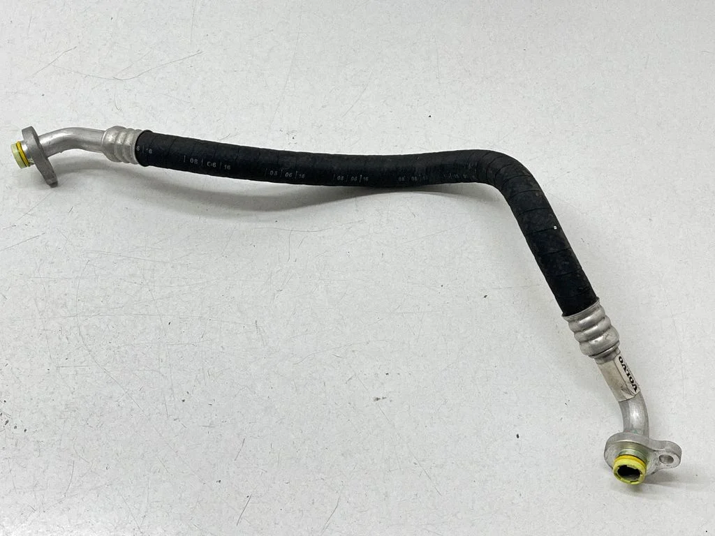 Air conditioning (A/C) pipe/hose 31469071