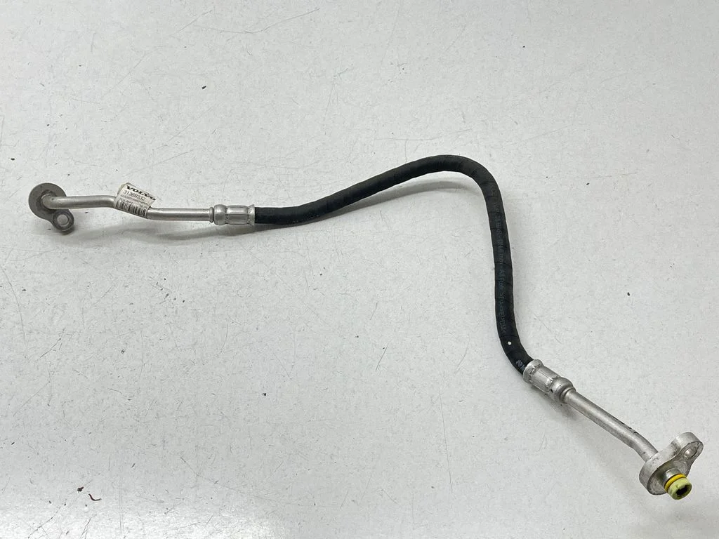 Air conditioning (A/C) pipe/hose 31369332