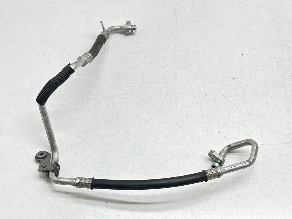 Air conditioning (A/C) pipe/hose 924900035R
