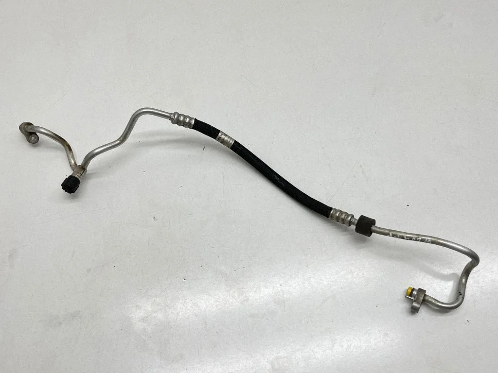 Air conditioning (A/C) pipe/hose A2048304816