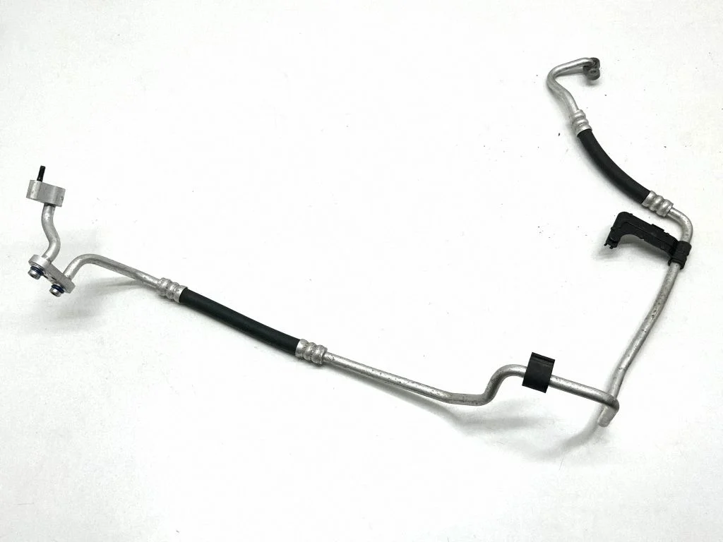 Air conditioning (A/C) pipe/hose