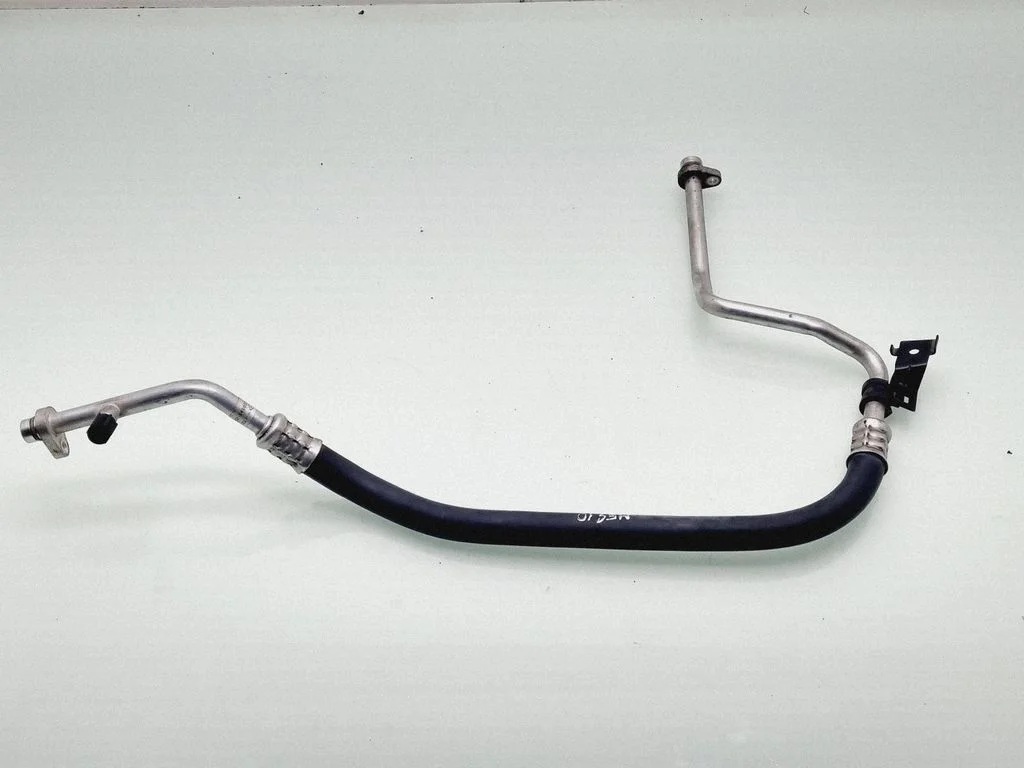 Air conditioning (A/C) pipe/hose 924540033