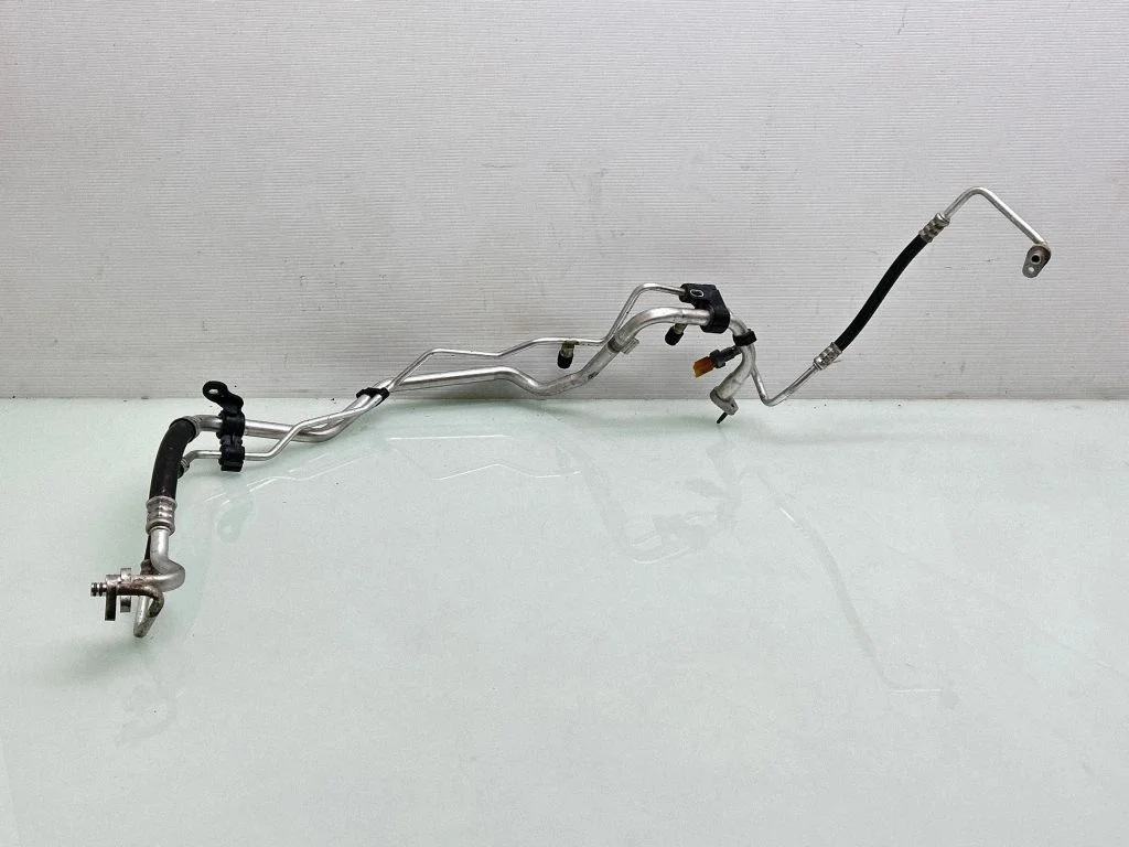 Air conditioning (A/C) pipe/hose 9677992180