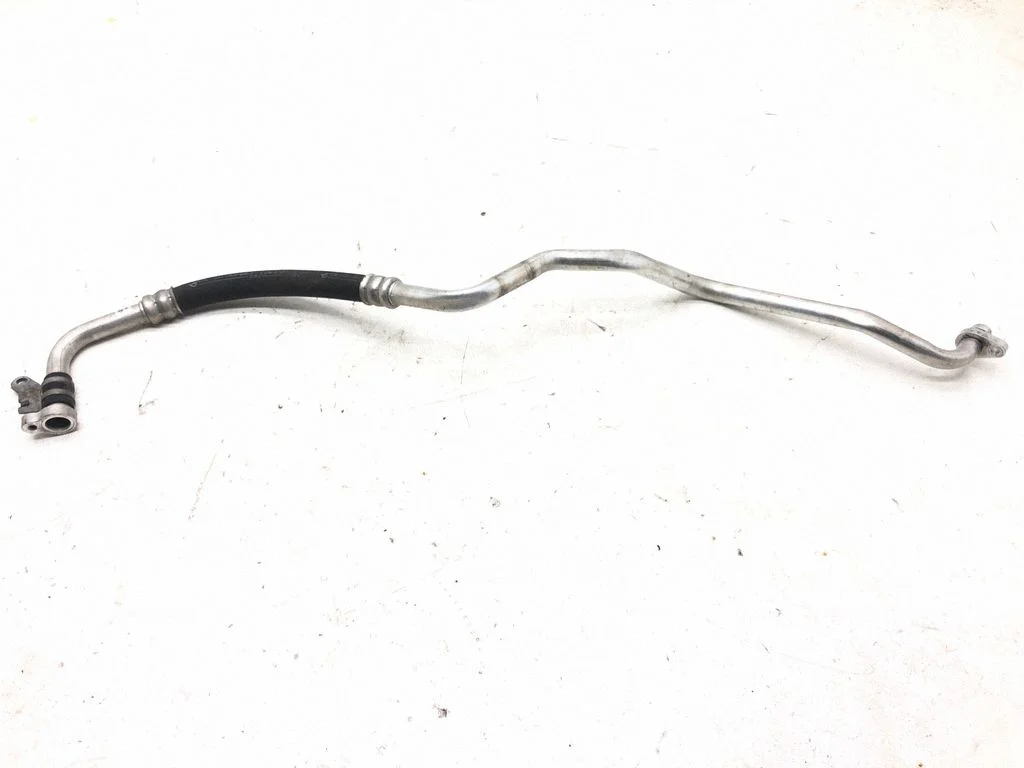 Air conditioning (A/C) pipe/hose 924800026