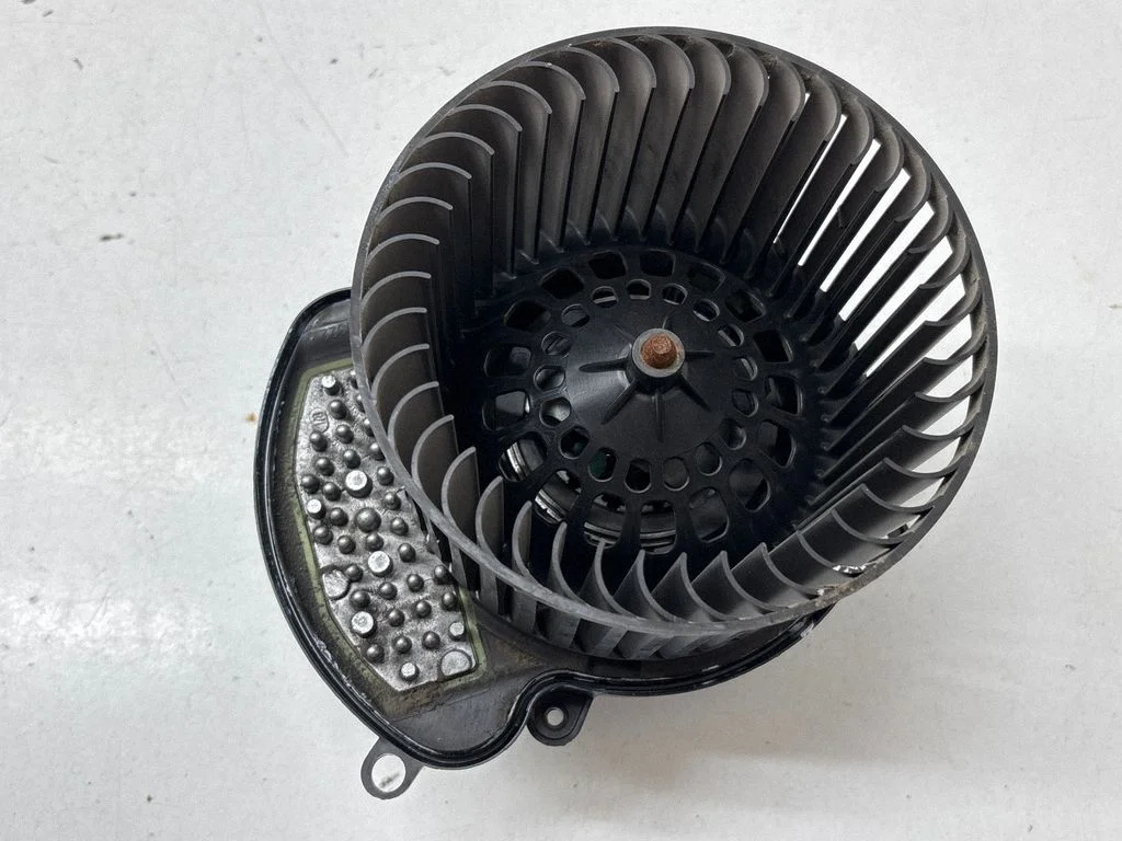 Krāsniņas ventilators/pūtējs – Renault Kadjar (2015-)