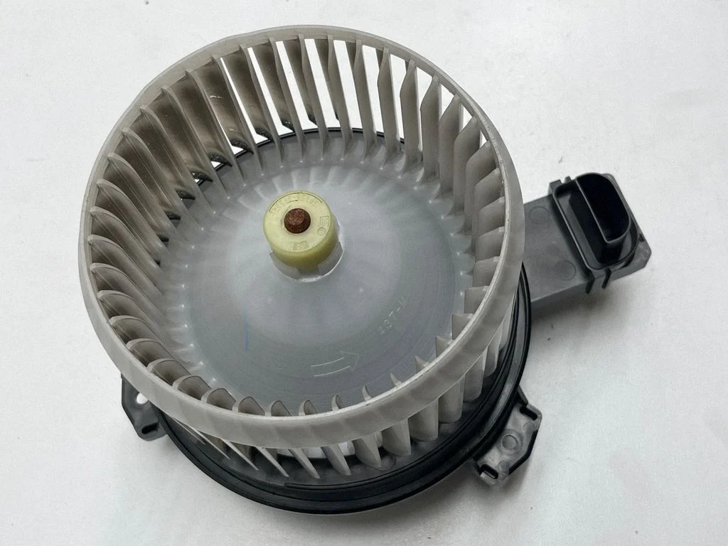 Heater fan/blower 72223FL010