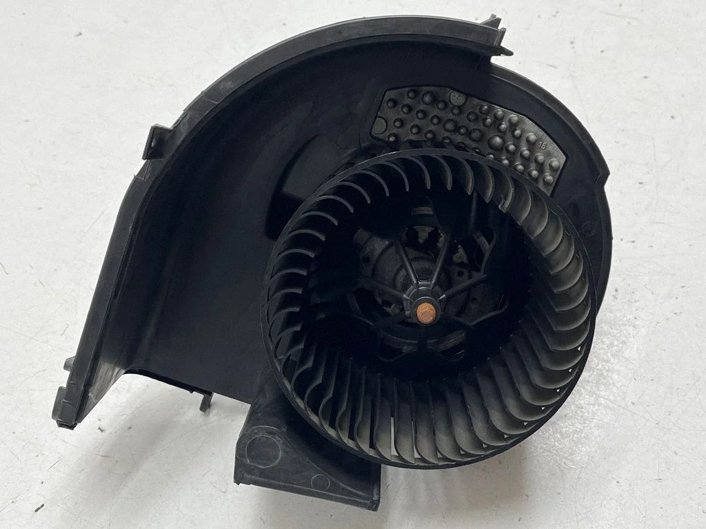 Heater fan/blower – BMW X5 F15 (2013-2017)