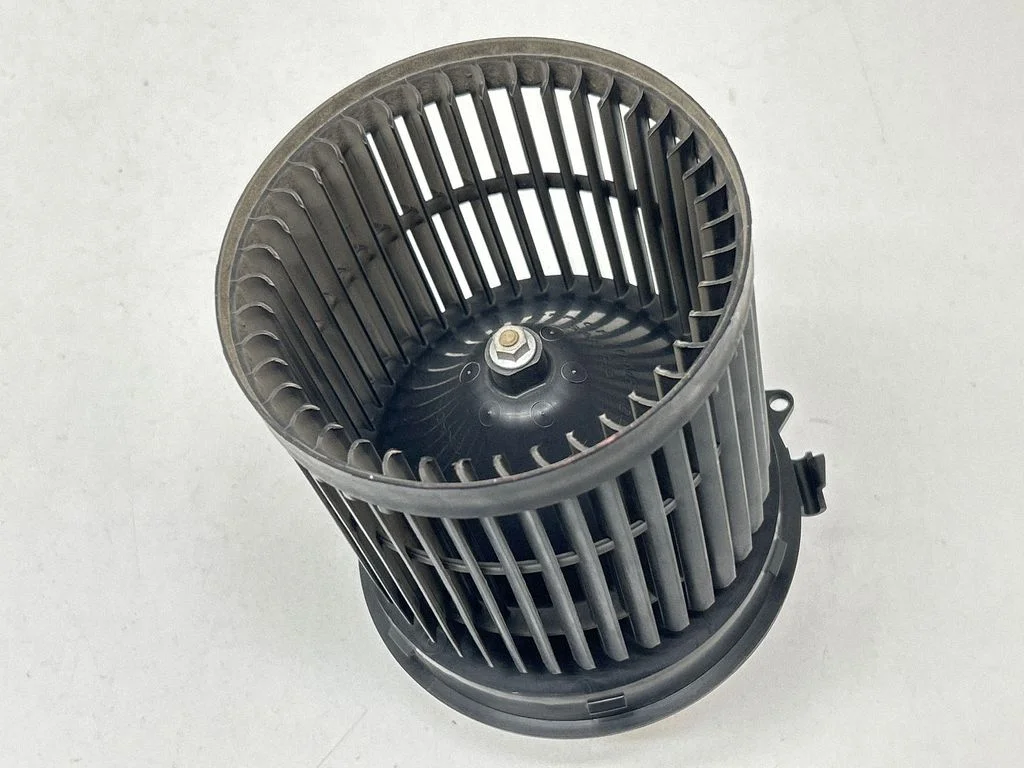 Salongipuhur 272263ZL3C