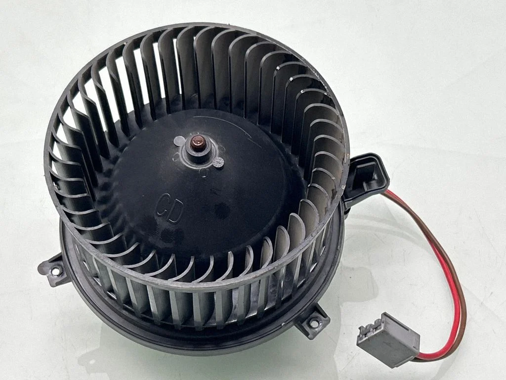 Krāsniņas ventilators/pūtējs N4470CD160L