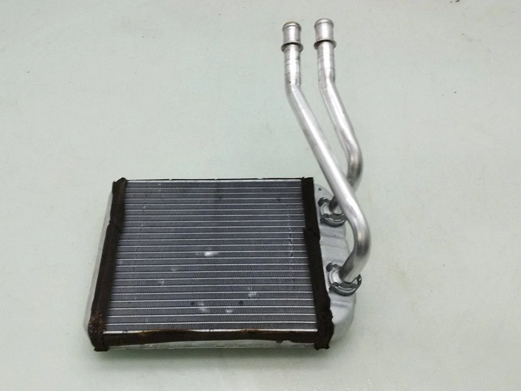 Salongi küttekeha radiaator 7H1819121