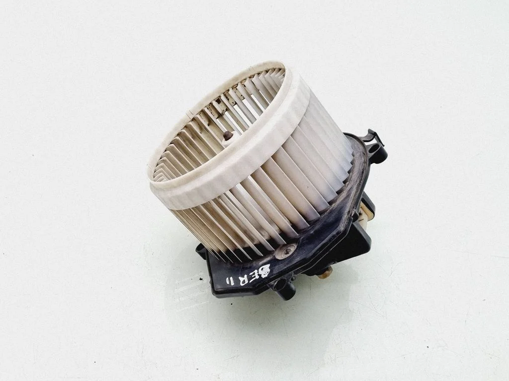 Heater fan/blower 5E2228200