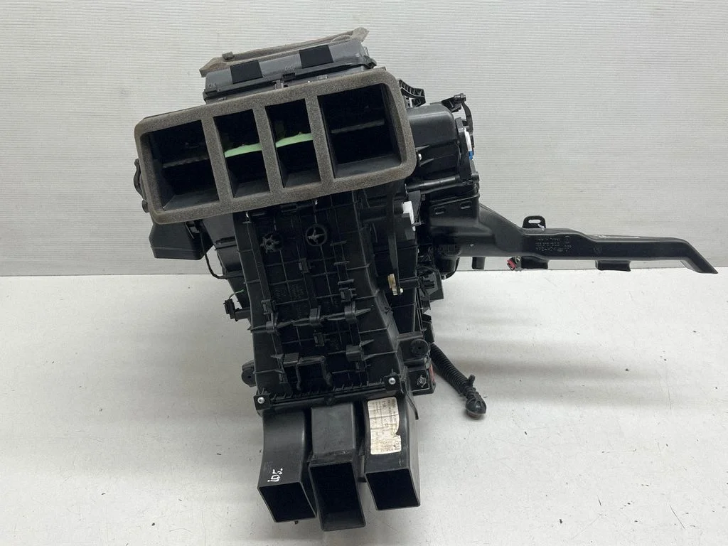 Interior heater climate box assembly 1EA820351BP