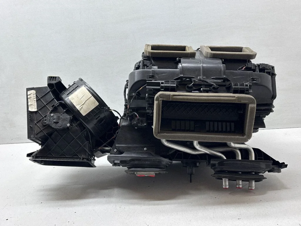 Interior heater climate box assembly 64119291191