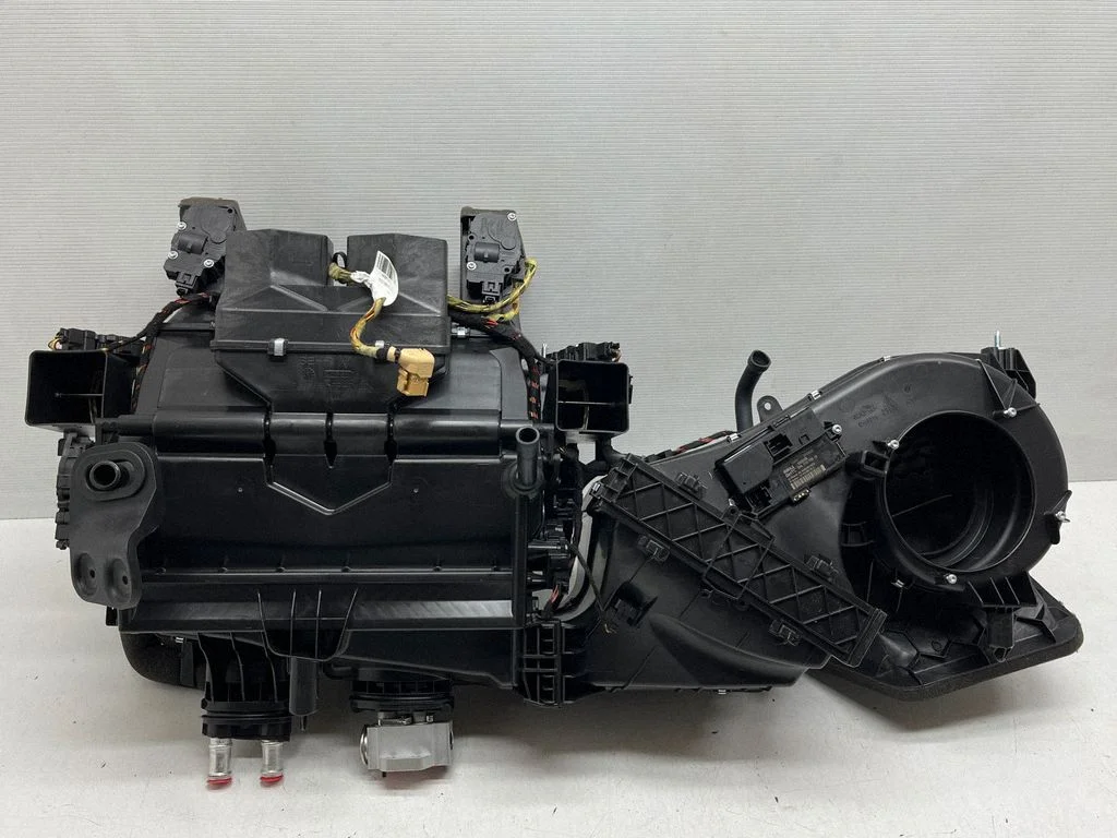 Interior heater climate box assembly S8893