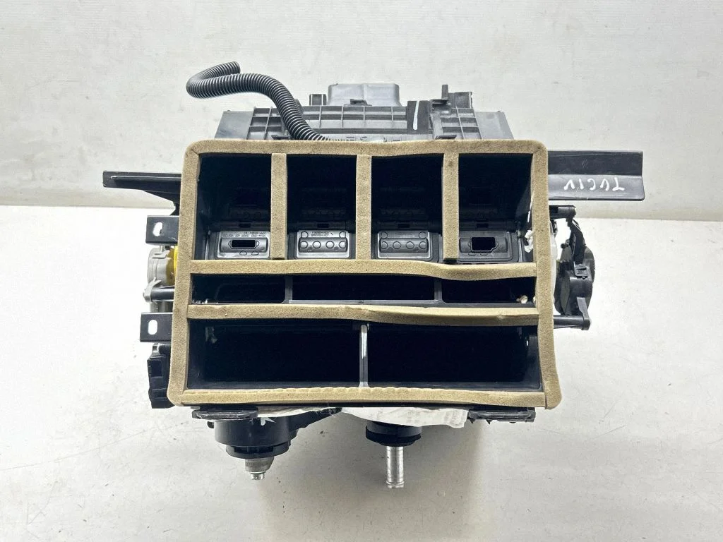 Interior heater climate box assembly 97200CZ910