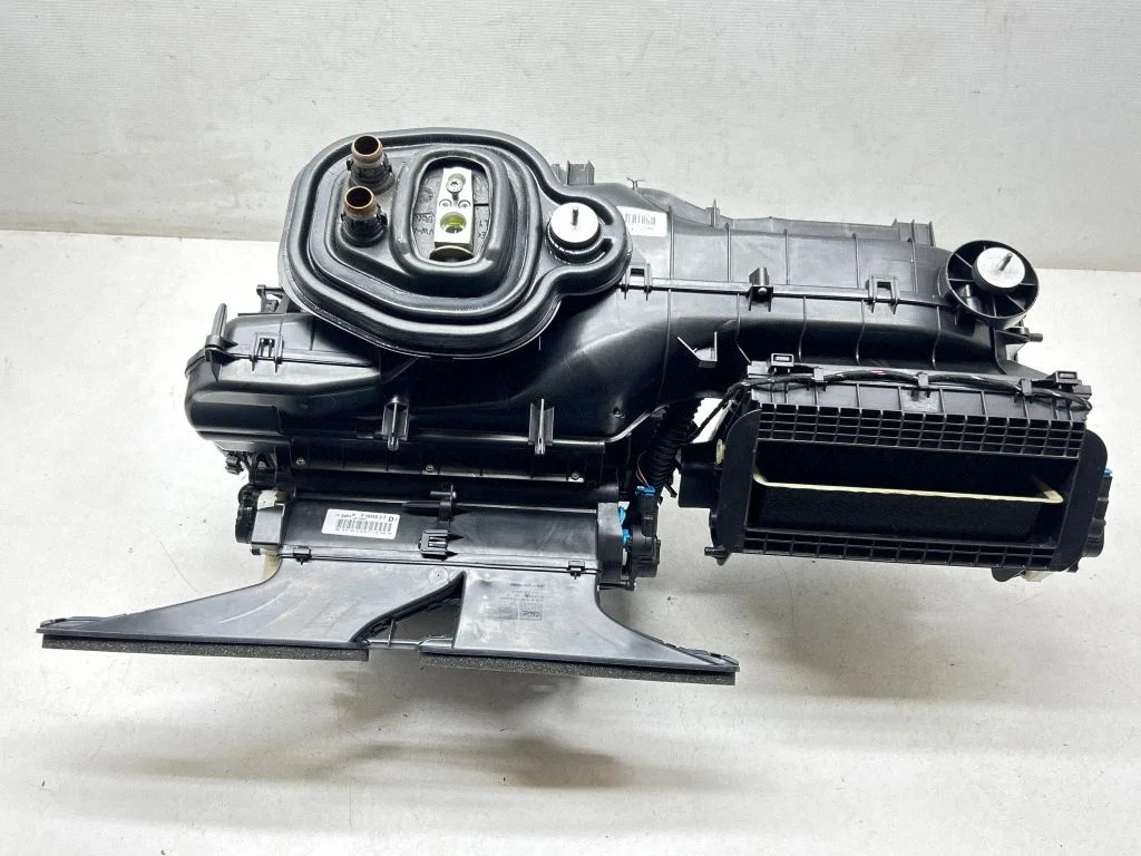 Interior heater climate box assembly T1010827A