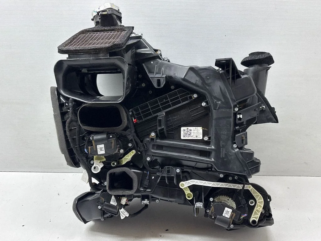 Interior heater climate box assembly – Tesla Model Y (2020-)