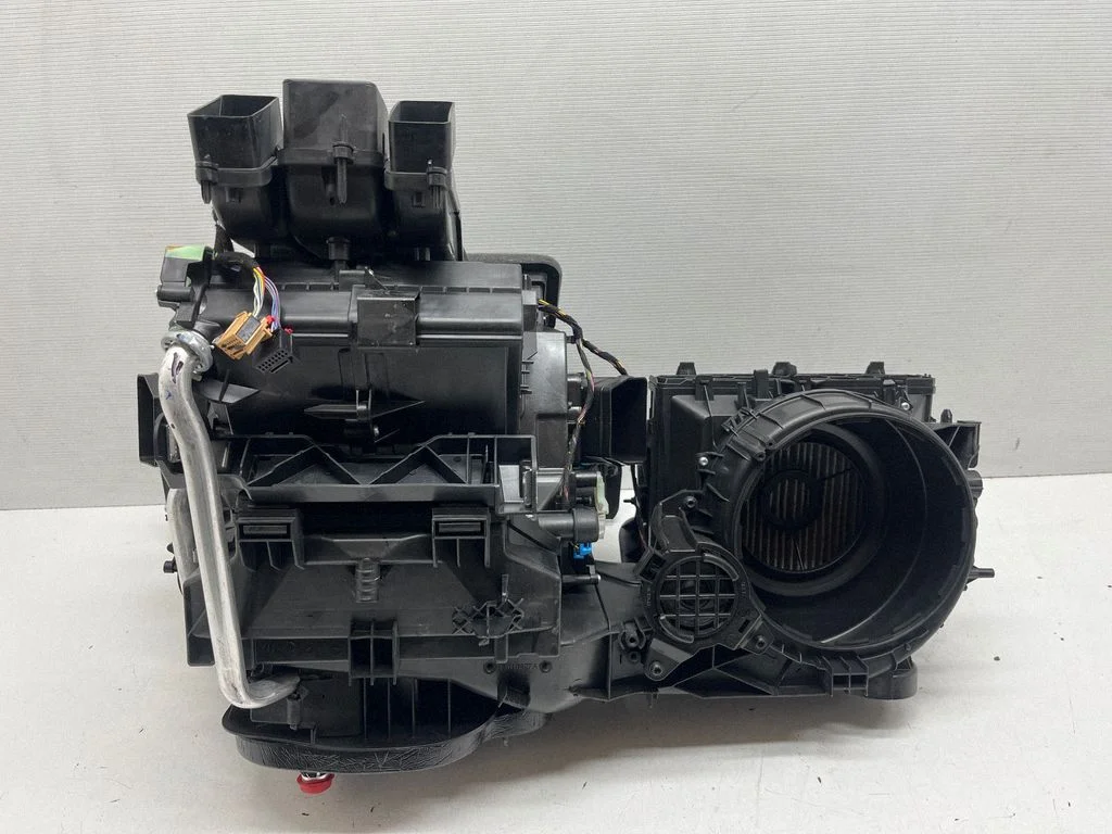 Interior heater climate box assembly 5QM816005P