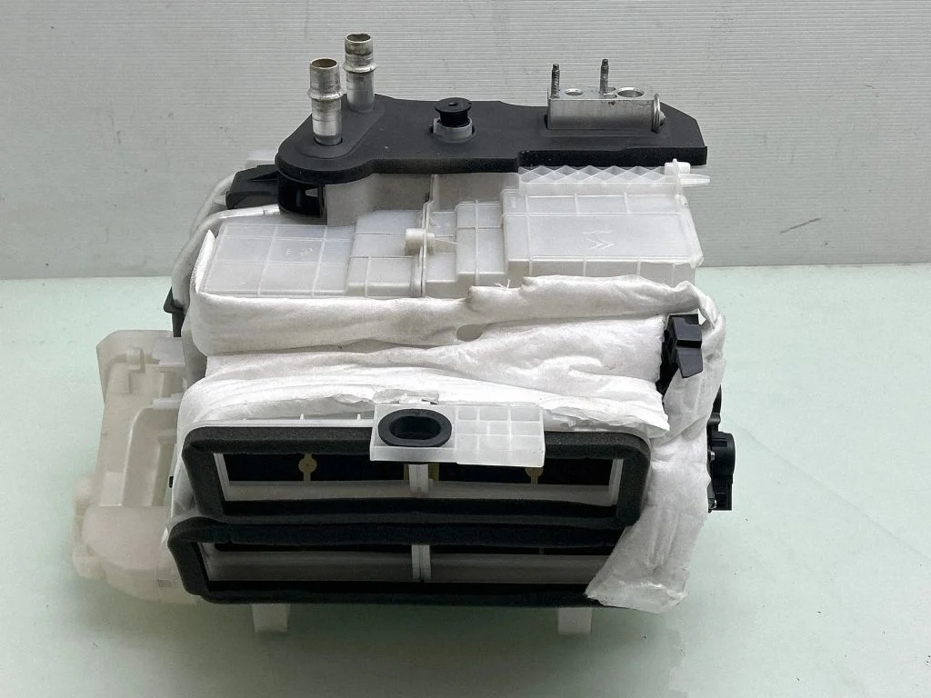 Interior heater climate box assembly