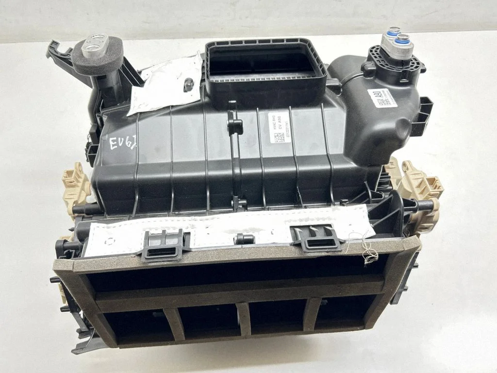 Salongi kütte- ja kliimaploki komplekt 97200CV900