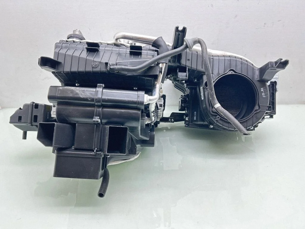 Interior heater climate box assembly 97200F1870