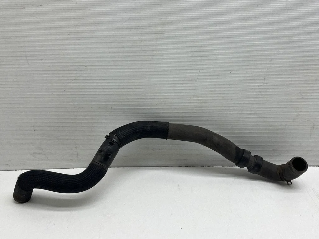 Mootori jahutusvedeliku toru / voolik S6000302