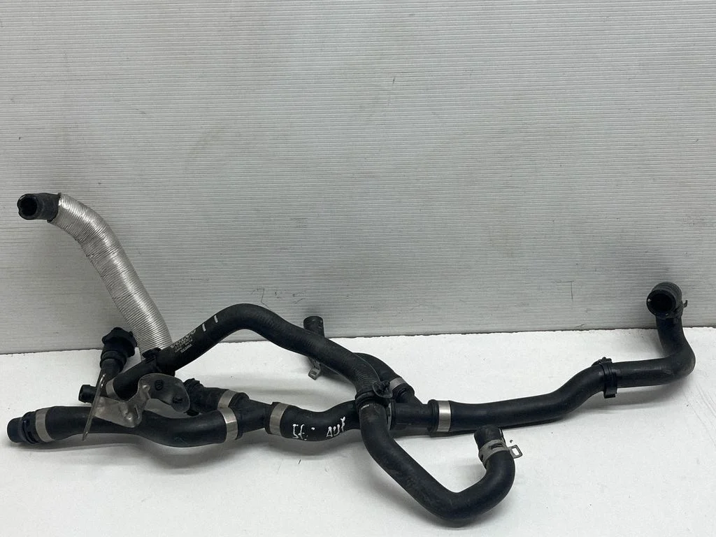 Engine coolant pipe/hose – Volvo S60 (2018-)