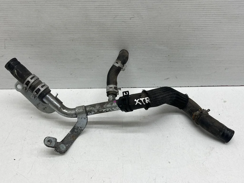 Engine coolant pipe/hose
