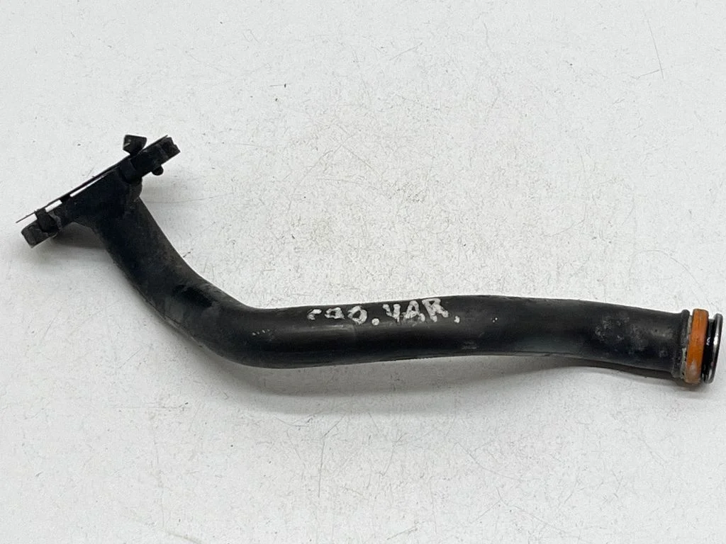 Engine coolant pipe/hose 31368630