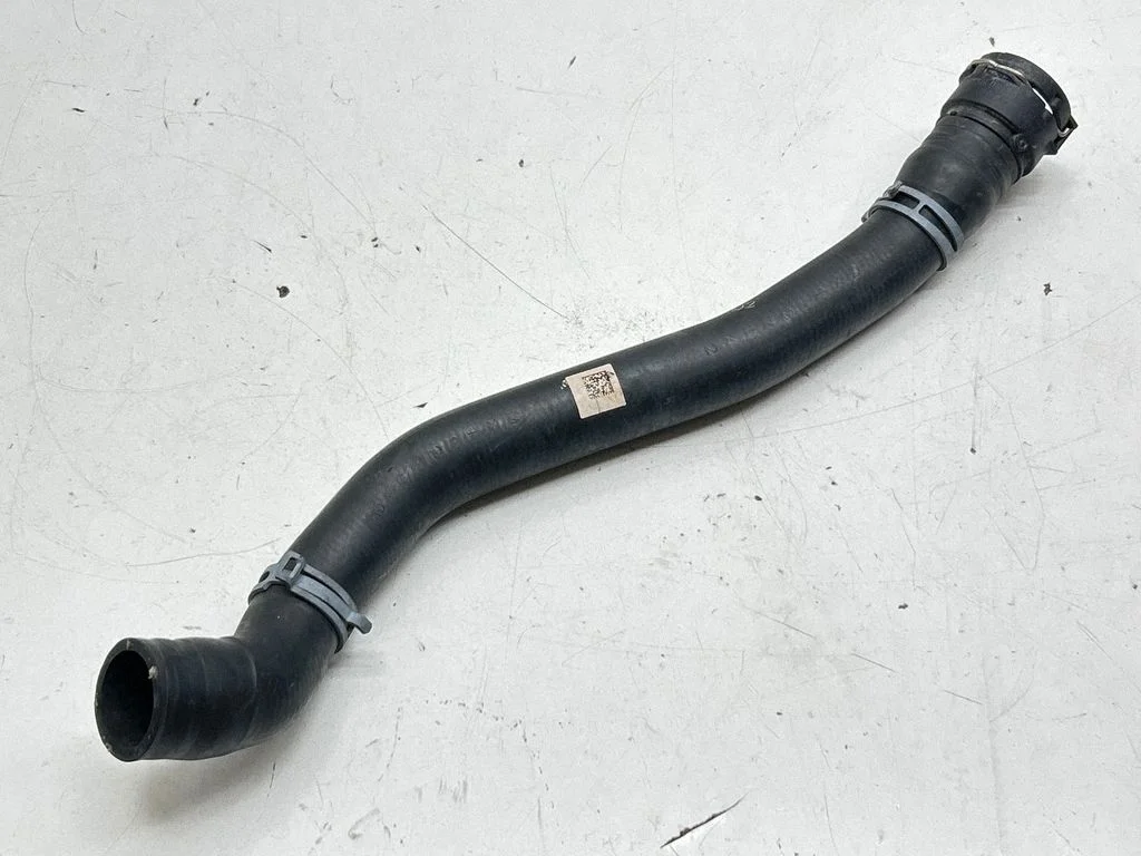 Engine coolant pipe/hose 80A122101BK