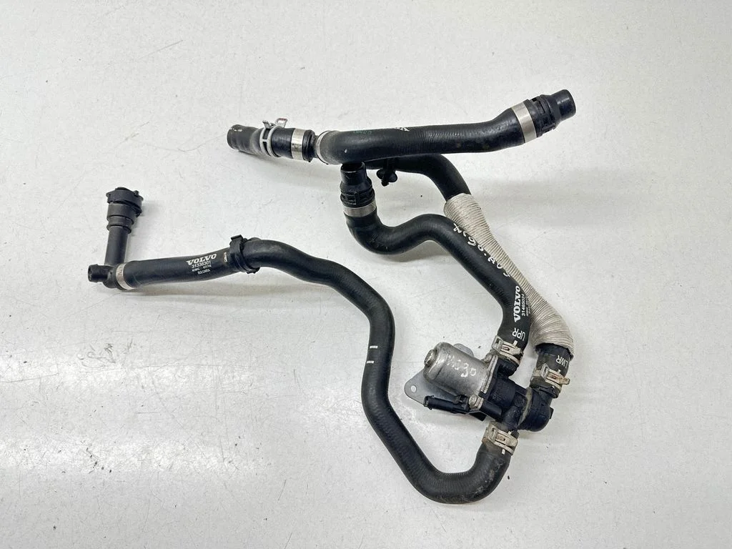 Engine coolant pipe/hose 31465025