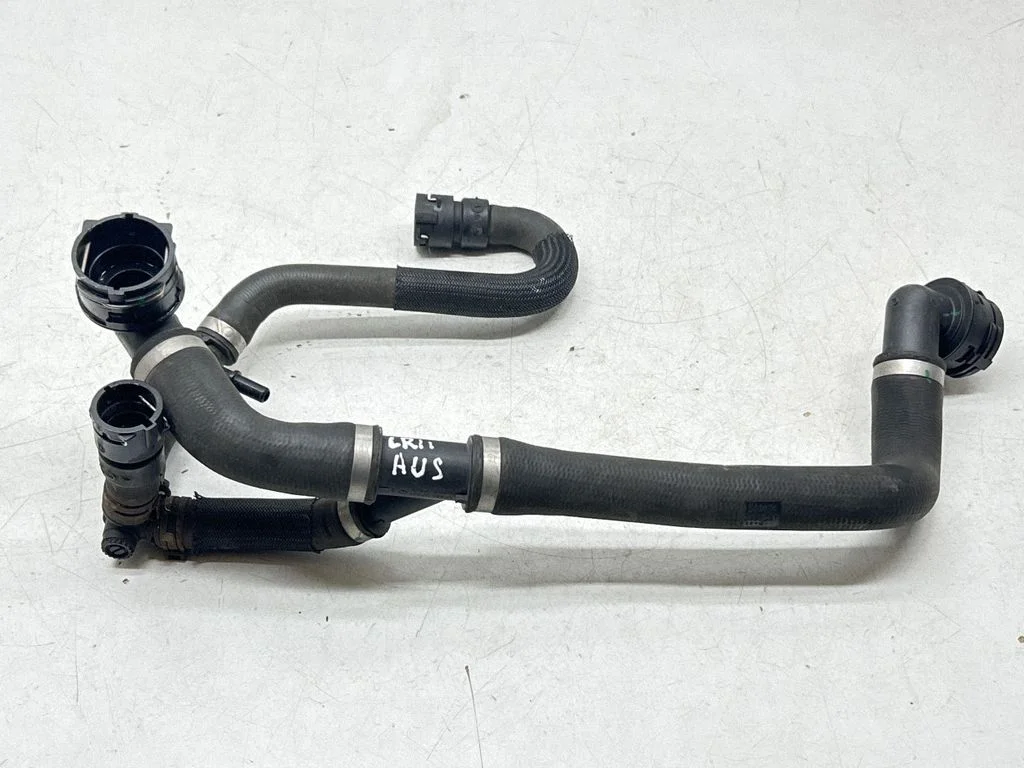 Engine coolant pipe/hose GJ328260AA