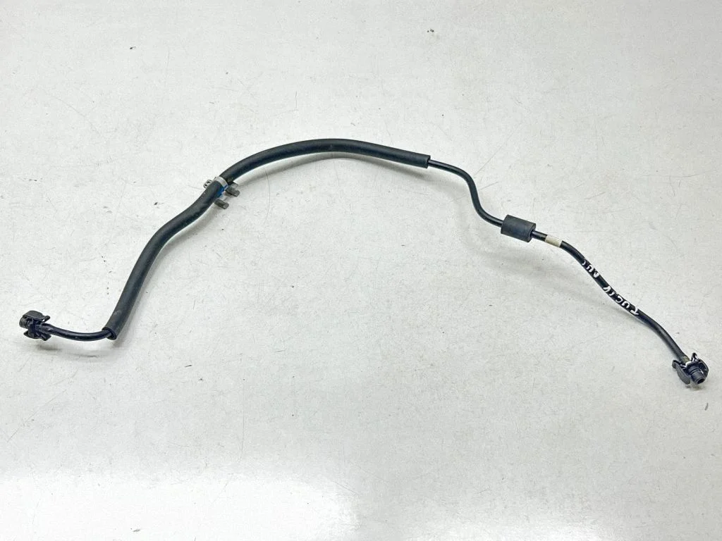 Engine coolant pipe/hose 25451P0000