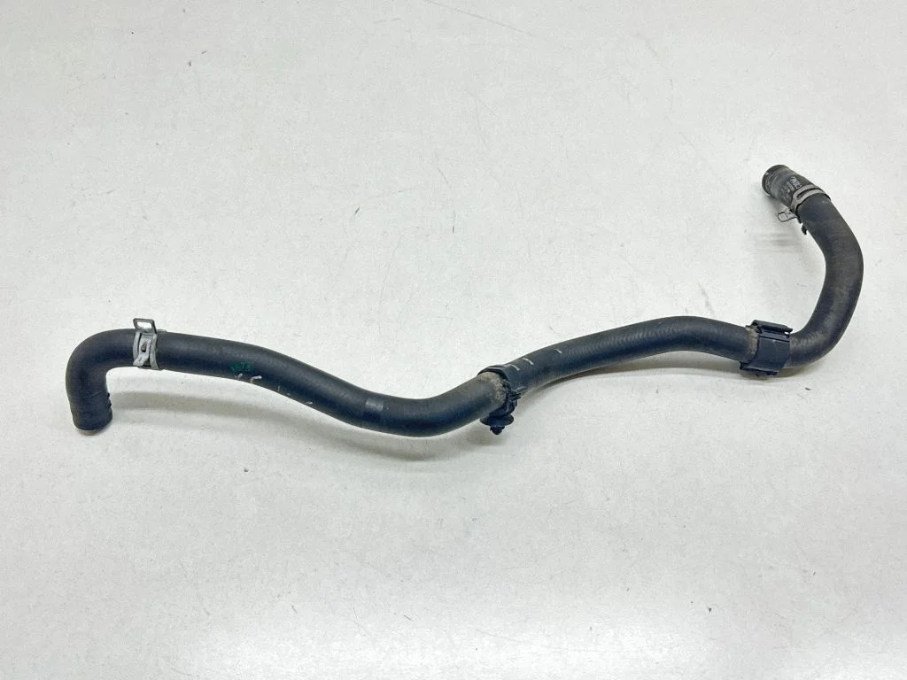 Engine coolant pipe/hose 888769068