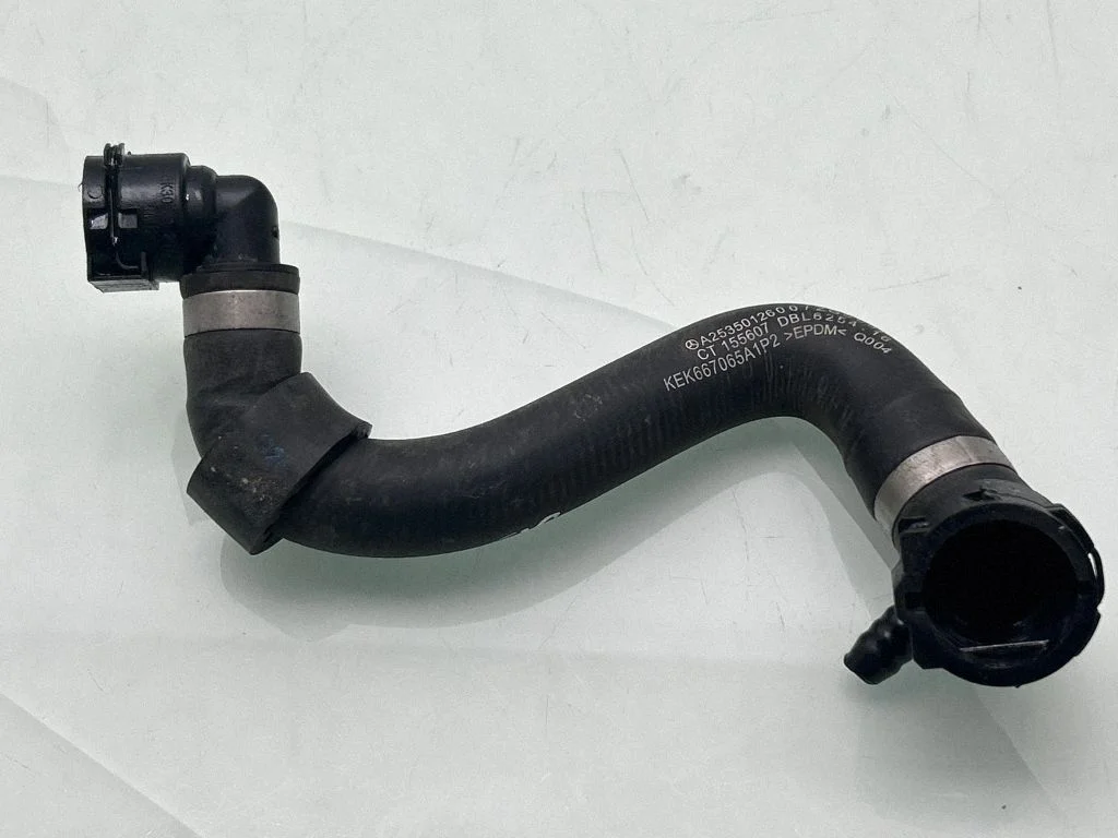 Engine coolant pipe/hose A2535012600