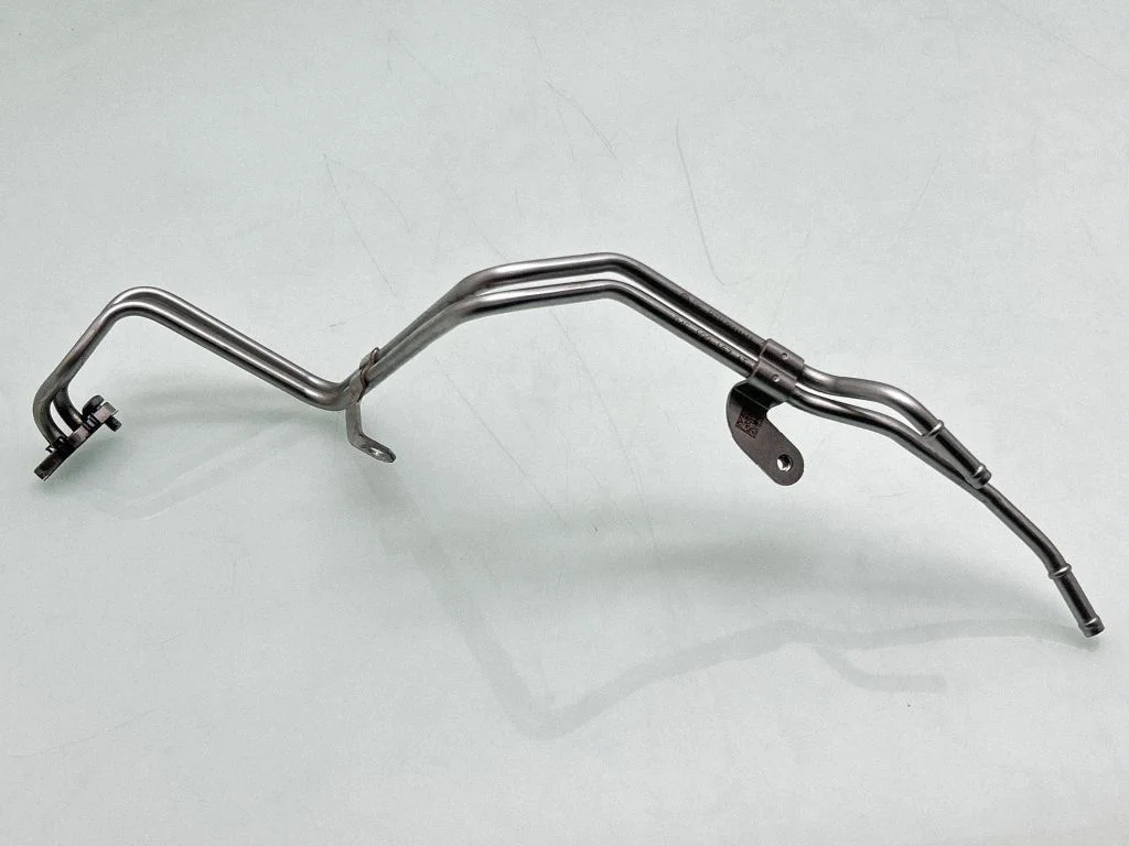 Engine coolant pipe/hose 04E122157AT