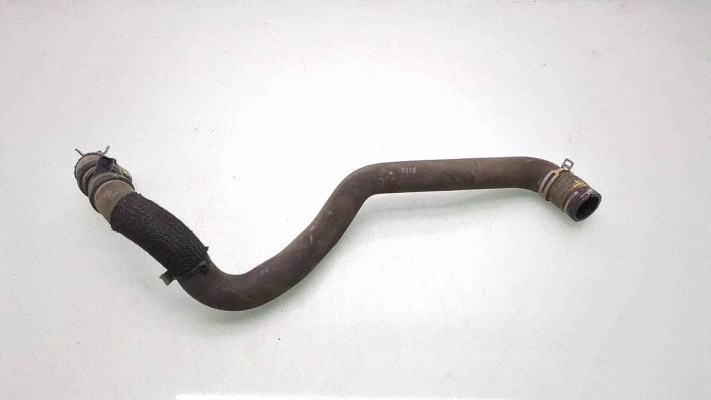 Engine coolant pipe/hose 215018090R