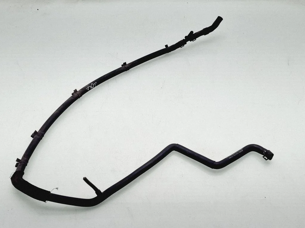 Engine coolant pipe/hose 7L6122447BD