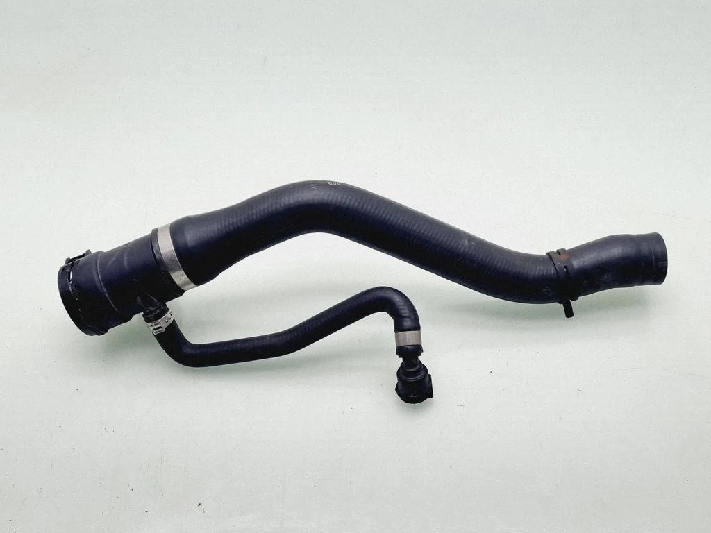 Engine coolant pipe/hose – BMW 1 Series F20 F21 (2011-2019)