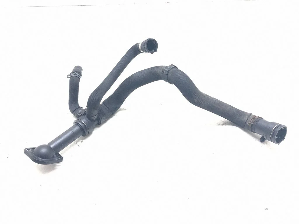 Engine coolant pipe/hose 03G121121C
