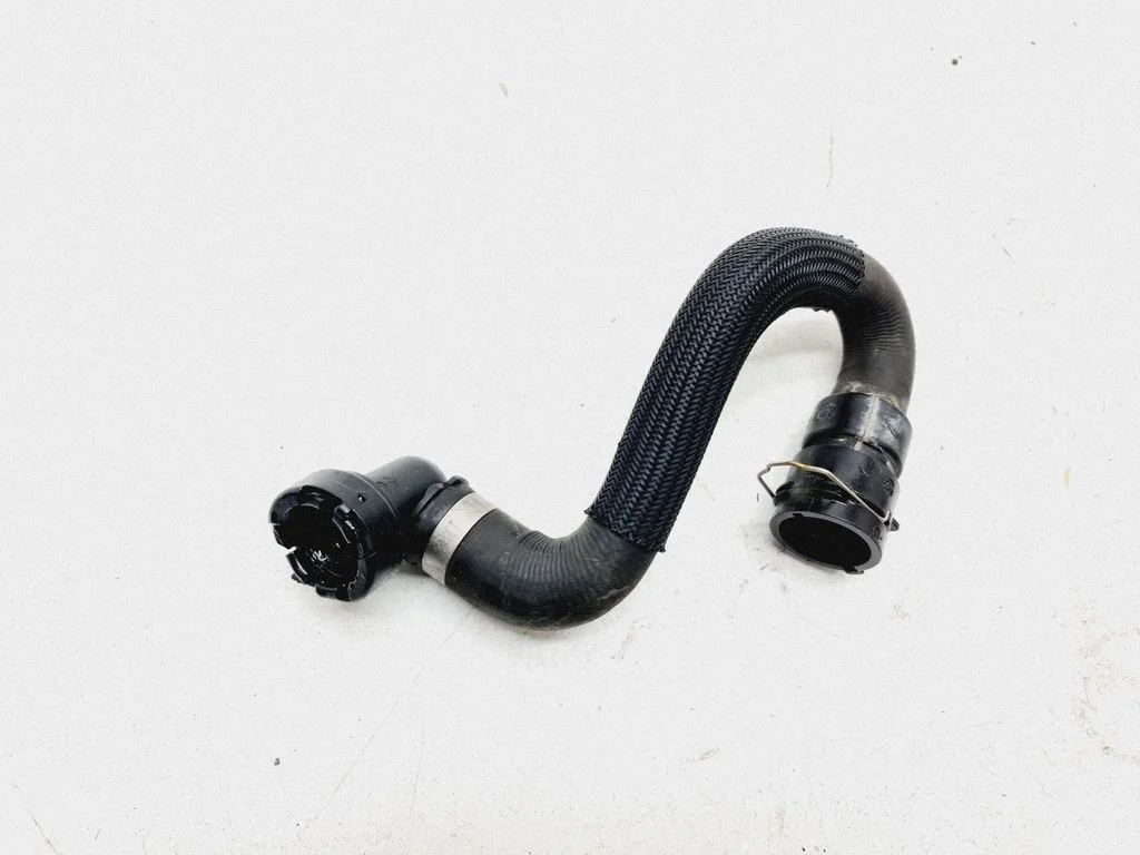 Engine coolant pipe/hose 31305162